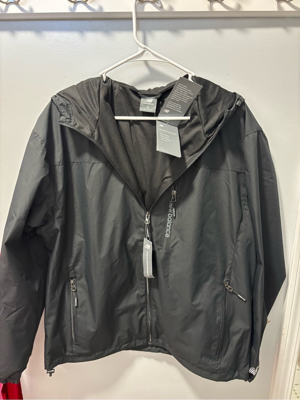 New Balance Men’s Black Hooded Windbreaker Jacket